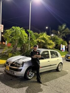 Ades_Loweの👑の 2枚の写真