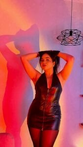 _Victoria_Collins Leftover and pleasure Pic 4