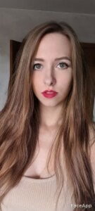 EstellaMoore Public Pic 2