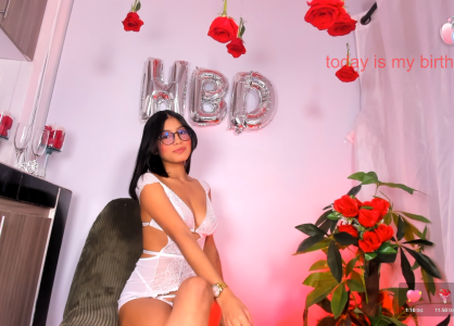 alana_rossetti my birthday Pic 2