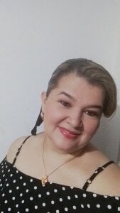 Adriana_PrettiePublic Bild