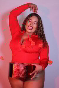 _nickypurple_ Love with a naughty touch 💘 Kuva 9