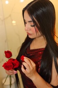 zoe_rivers red ❤️ รูป  4