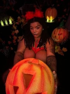 Anaa_Fuentess HALLOWEEN PARTY Pic 2