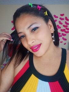 roxane- casual and sexy Pic 4