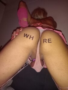 Soraya_Sissy_ Public 2 Pic 5