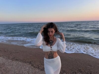 TinyMollys Public Pic 3