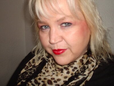 Blasflittchen selfies im Büro Pic 9