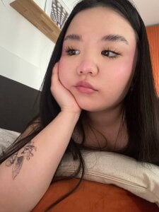 hungrybunny333 Public Pic 3