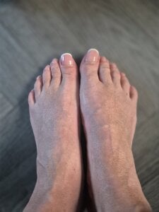 Forbidden-Irish-x Spa feet day  4টি ছবি