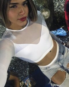 Nicole-anistom g Pic 3