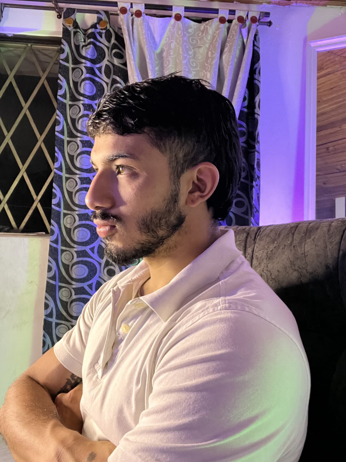 ArturoCardona_ Trendaava kuva 7872