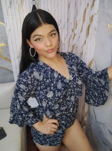 NIKIBUNNY BEAUTIFUL GIRL 😍 Pic 2