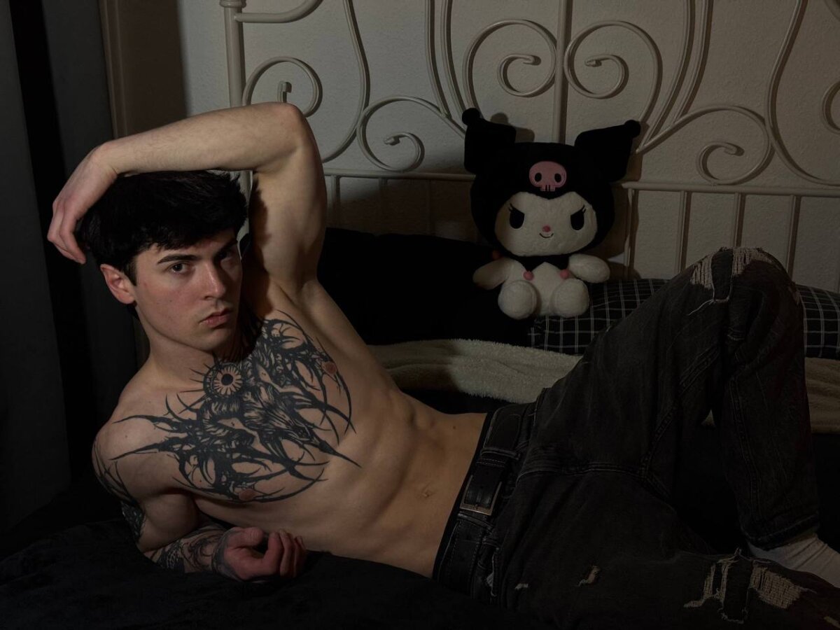 LiamFoster Image populaire  8518