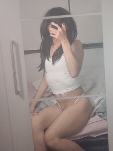 Erin_Song Me 2 Hình 3