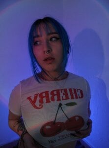 sofi_bakerrのdiscover my nocturnal body🔥の 5枚の写真