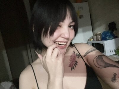 UrPrincessSuki Soft & Playful ✨ Pic 2