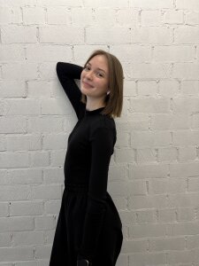 JulieChesnut Public Poză 6