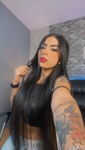 yummy od _hanna_miller__  2 snímek