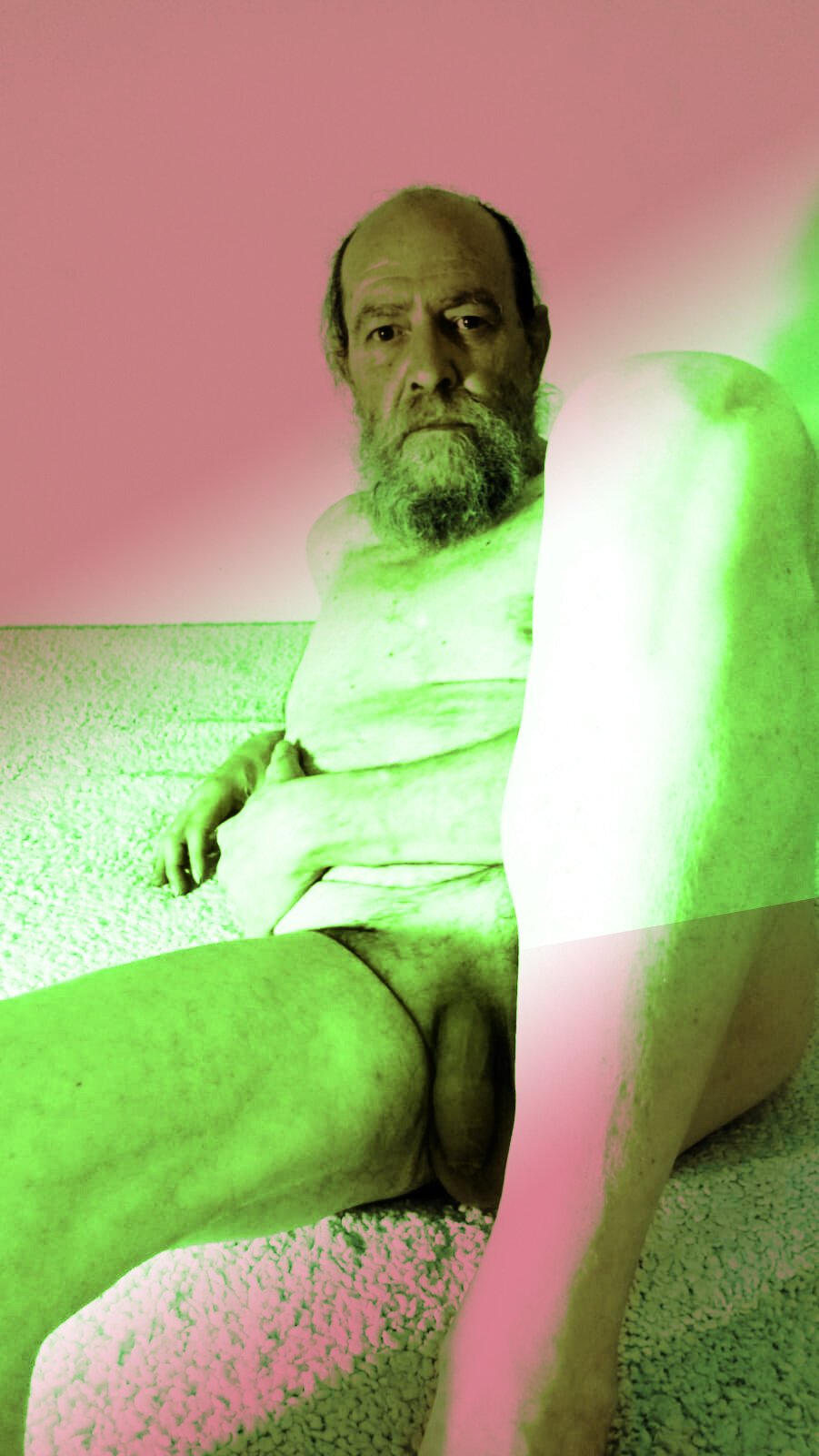 Foto em tendência de Uncle_Hottie 9935