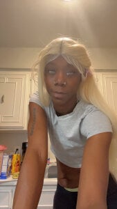 QueeneCoco Public  5. fénykép