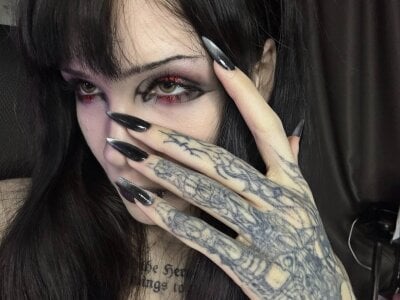 ExiePecueのPublicの 3枚の写真