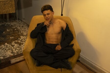jack_abriud A BIT OF ME! Pic 4