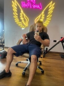 Jack_Foster_: Gym time ( 7 фото)