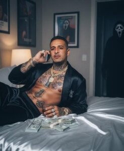 nagyfaszudeni Public Pic 4