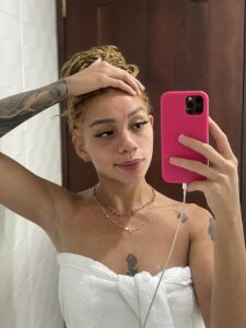 Sassha_ferrer🤓🩶 Bild 2