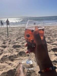 Annirouss_02 Public Pic 3