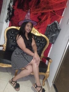 Astrid_Hot_ Public Pic