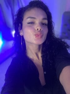 GiaFaaris selfies Pic