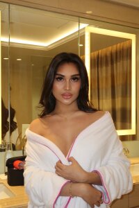 MonstrousDarcy darcy for bedtime Pic 3