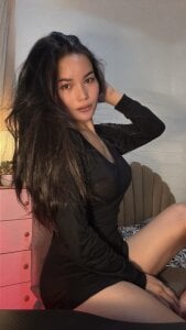 Queen_Of_all_Media Just woke up like this🖤 Pic