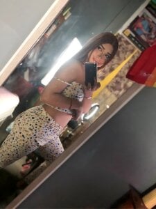 Melany_Latrans Public Pic 8