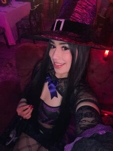 Amara_melodi hallowen 🎃 Pic 4