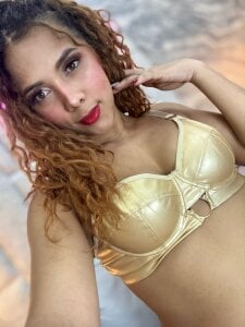 MiaVelveett Sunshine 🌞 Poză