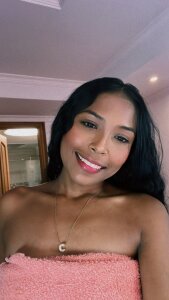 EbonyAlessia Meet me Pic 5