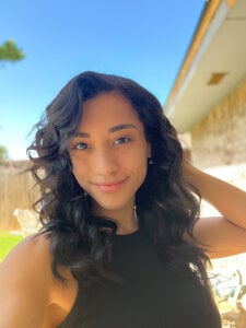 portiapiers Me 💋  4টি ছবি