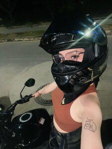 Clara_Luu Accelerating hearts, not just engines 🏍😍 صورة واحدة|Clara_Luu Accelerating hearts, not just engines 🏍😍 صورتان|Clara_Luu Accelerating hearts, not just engines 🏍😍  3 صور|Clara_Luu Accelerating hearts, not just engines 🏍😍  3 صورة