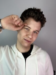 MarcyRoches for my guys Pic 2