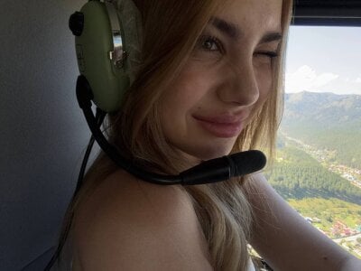 LillianLester Let's play GTA ? 😎 Pic 3