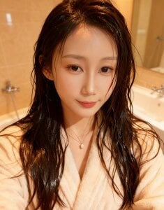 BoxedGyre- 洗完澡湿哒哒 Pic