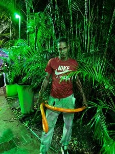 Night walk de Jax_Thunder  2 Imagens