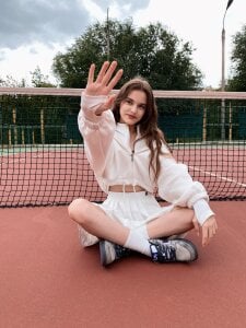 Chat with Bambi_Naughty's Free Live Sex Cam & More