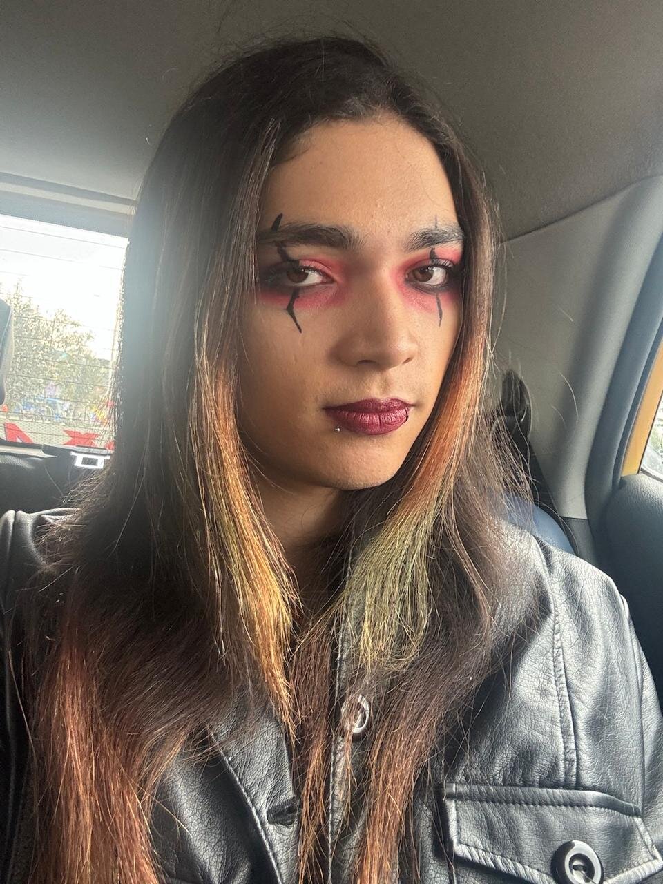 MaeveKuro 님의 트렌드 중인 사진  3959개