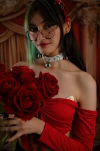 naomi_unu glamour and love Pic 6