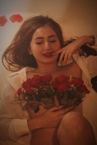 AlissonMartin Would you like to be my valentine? 🏹💘  5টি ছবি