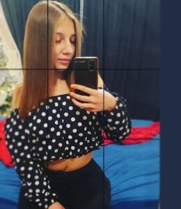 🥰 de Moonelys  2 Imagens